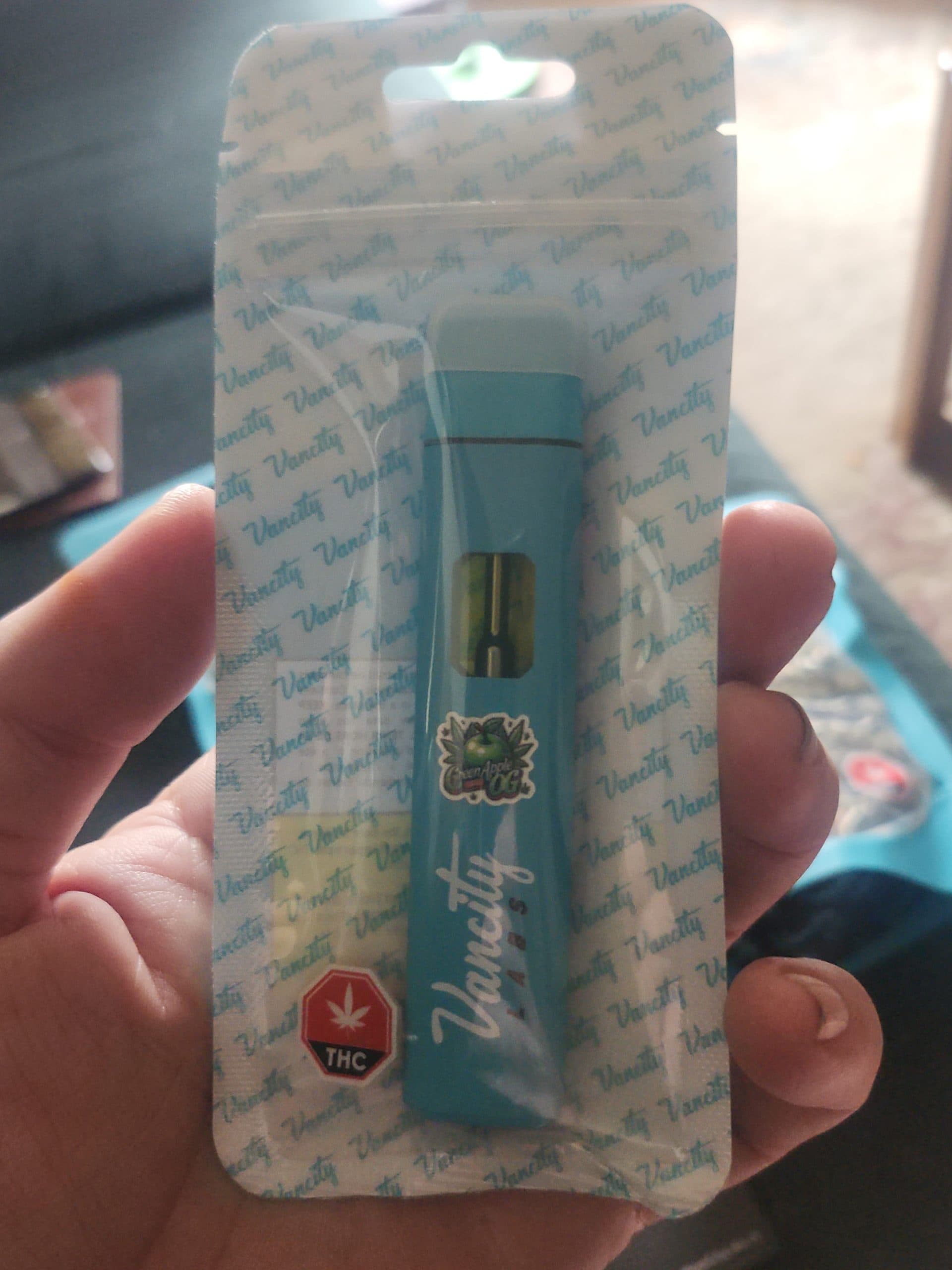 Customer photo of Green Apple OG - 2g Dab Pen