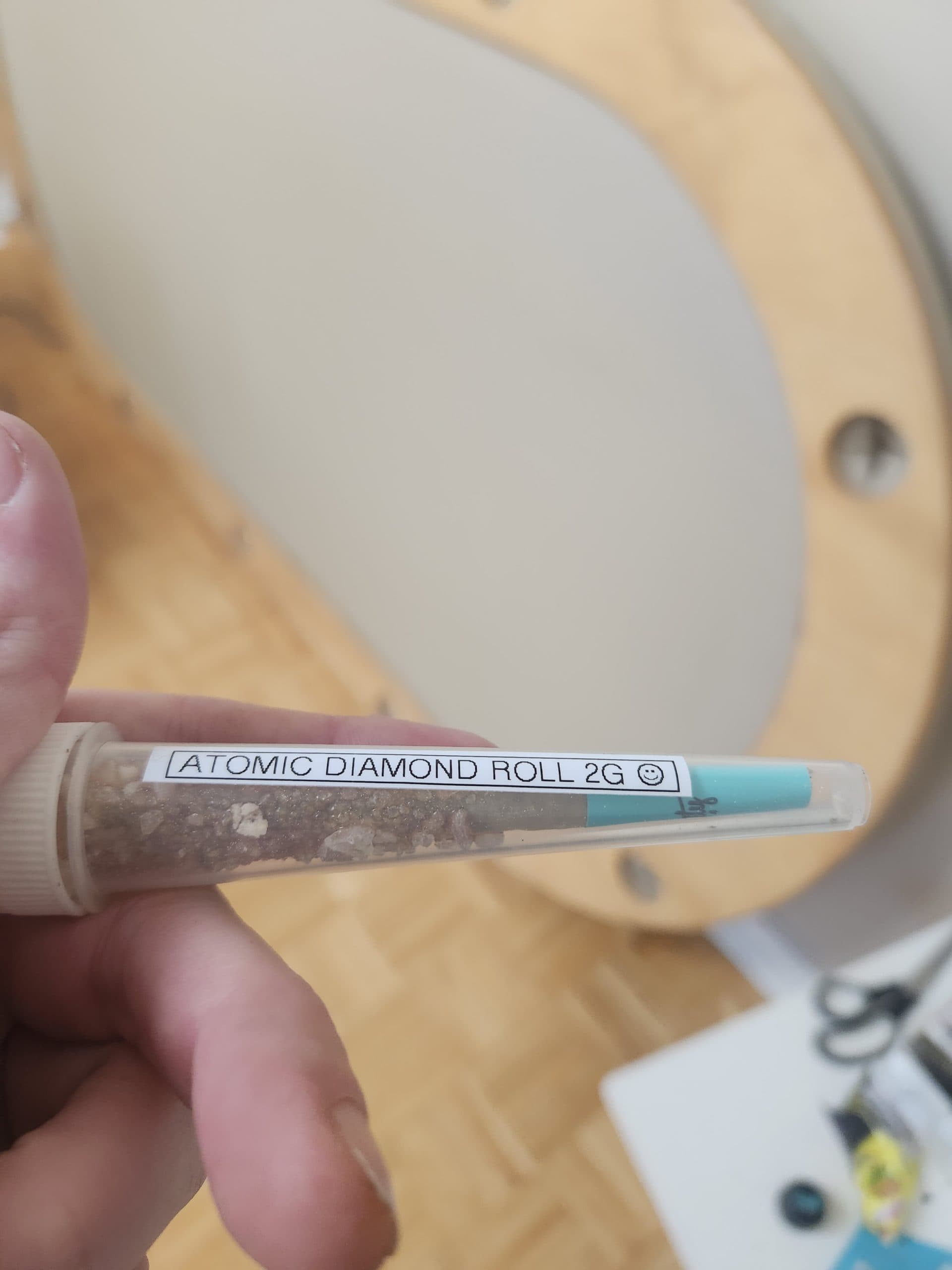 Customer photo of 2G ATOMIC DIAMOND ROLL – Premium Infused Pre-Roll