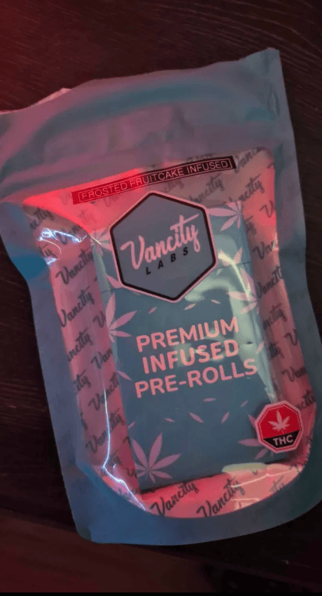 Customer photo of Frosted Fruitcake - Premium INFUSED Flower Pre-rolls 7g (10 x 0.7g)